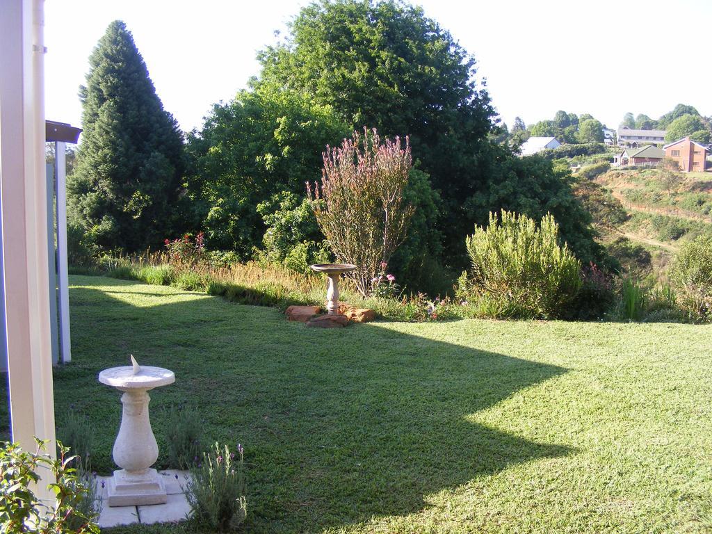 The Hilton Bed And Breakfast Room photo