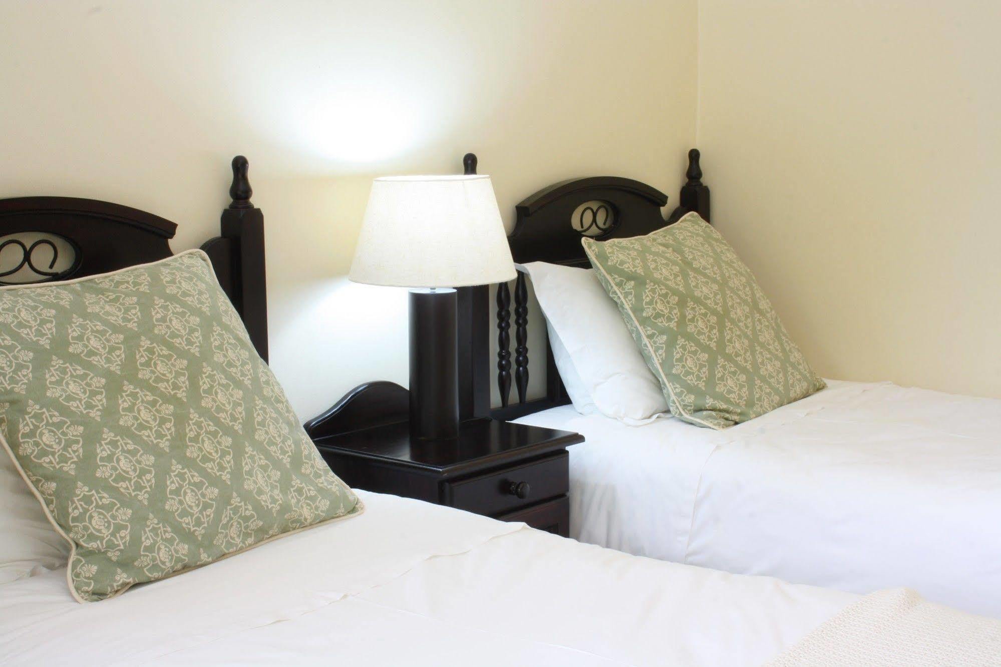 The Hilton Bed And Breakfast Exterior photo